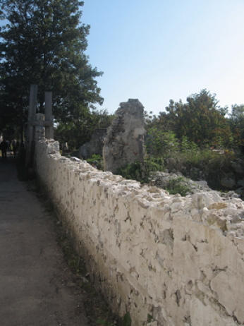Les murs à pêchers de Montreuil (93) autrefois utilisés pour accélérer le mûrissement, aujourd'hui considérés comme des éléments patrimoniaux | The walls were once used to mature the trees more quickly and are now considered as heritage constructions
